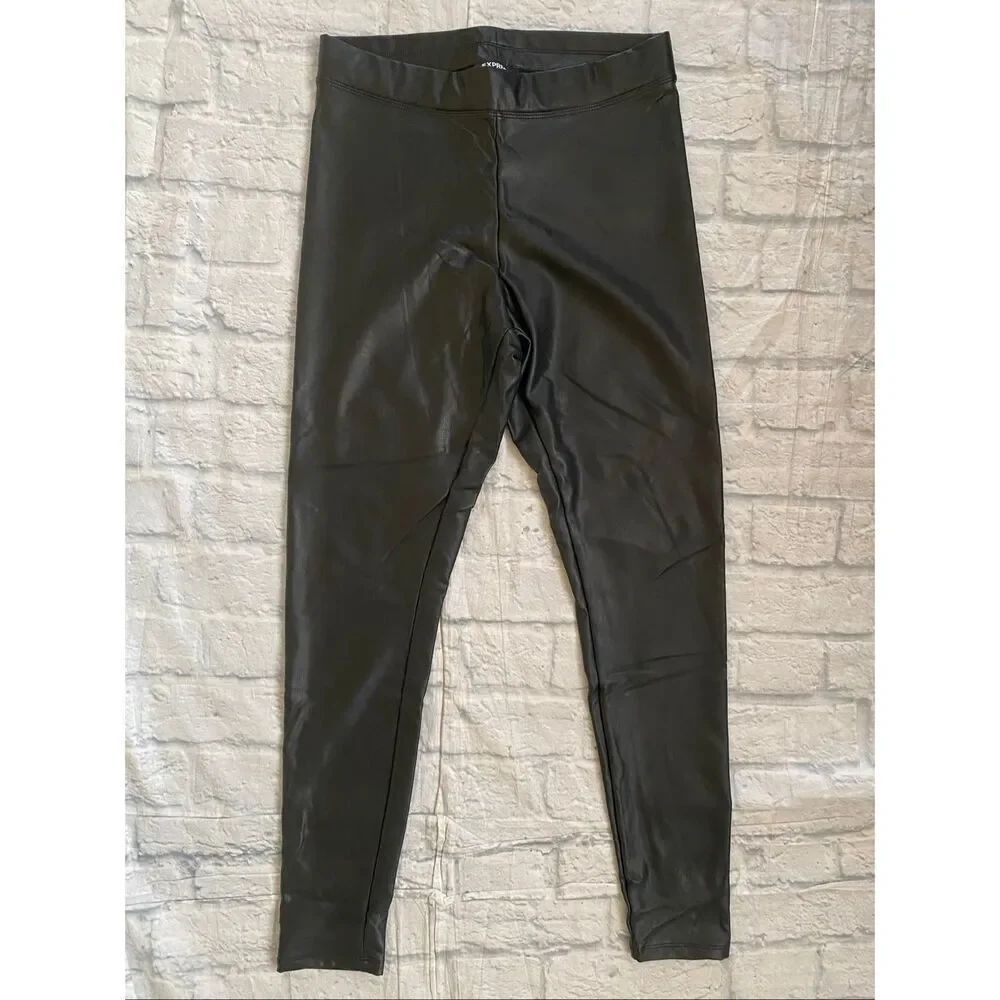 Express women S lined vegan leather pull on leggings black brand new